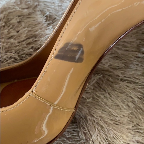 Schutz patent leather peep toe heels, Size 5 - Picture 4 of 5